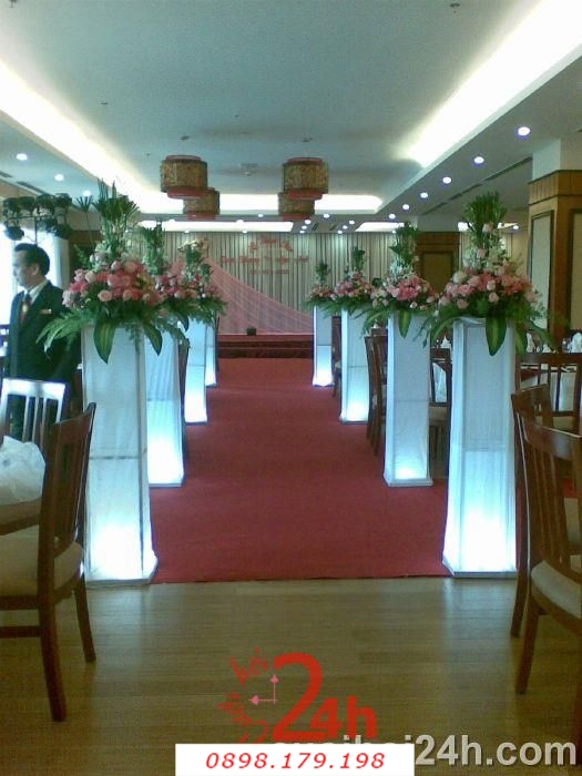 Dịch vụ cưới hỏi 24h trọn vẹn ngày vui chuyên trang trí nhà đám cưới hỏi và nhà hàng tiệc cưới | Hoa trang trí tiệc cưới